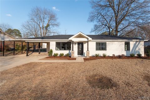 Homes For Sale - 2803 25th Avenue Ave<br/> North Port, AL 35476