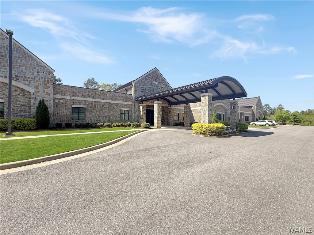 Photo 1 of 13 — 4280 Watermelon Road Ste 111, Northport, AL 35473