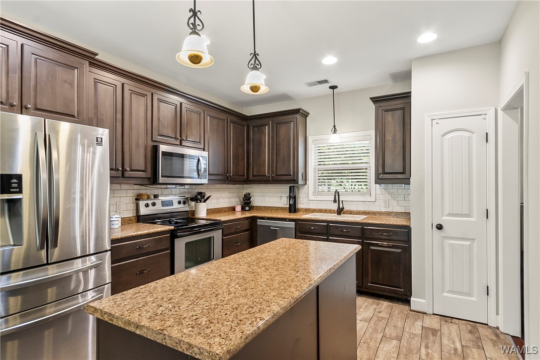 518 Monterey Drive, North Port, Alabama image 11