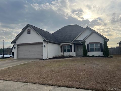 Homes For Sale - 13814 Hemlock Drive<br/> North Port, AL 35475