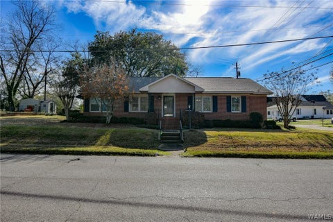 Homes For Sale - 145 4th Ave Nw<br/> Gordo, AL 35466