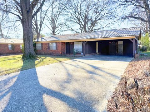 2412 17th Avenue Northport AL 35476