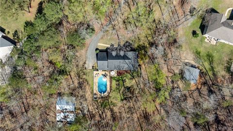 Homes For Sale - 10400 Loganwood Drive<br/> North Port, AL 35473