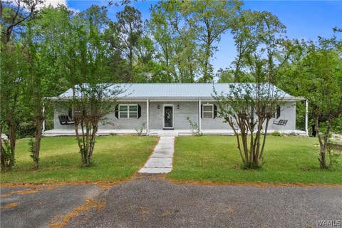 Homes For Sale - 3104 35th Street<br/> Tuscaloosa, AL 35405