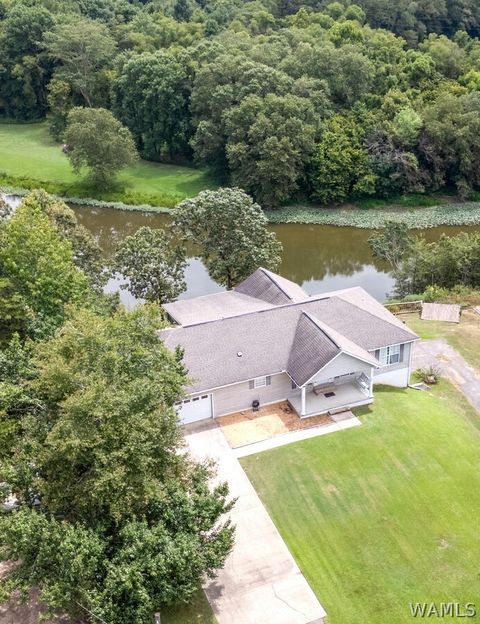 Homes For Sale - 17020 Stonecliff Drive<br/> North Port, AL 35475