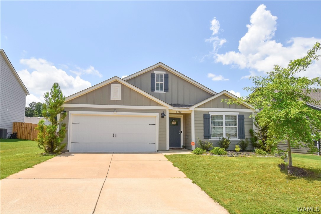 Photo 1 of 25 — 3713 Magnolia Hills Drive, Northport, AL 35473