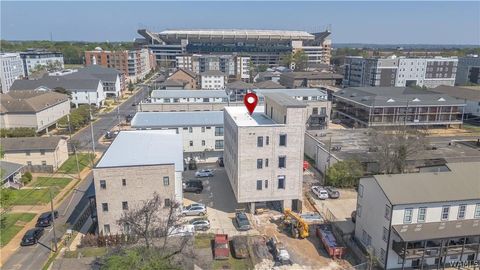 Homes For Sale - 1411 8th Street #100<br/> Tuscaloosa, AL 35401