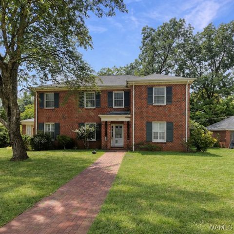 Homes For Sale - 625 Broad Street<br/> Aliceville, AL 35442