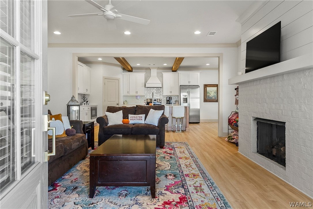 11250 Avery Lane