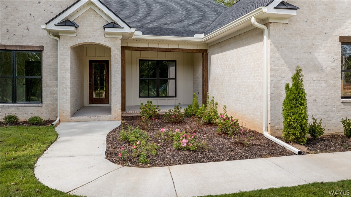 19034 Northside Heights Road