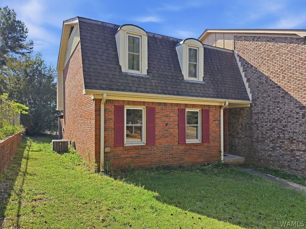 6125 Autumnwood Lane