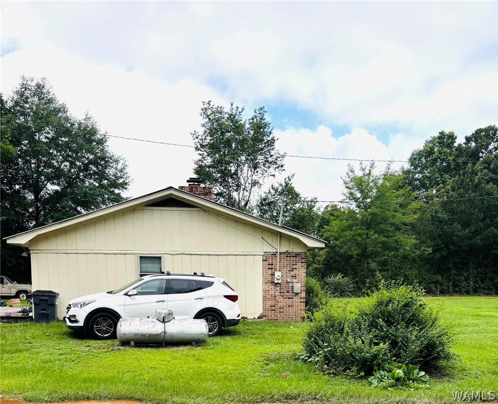 8825 County Rd