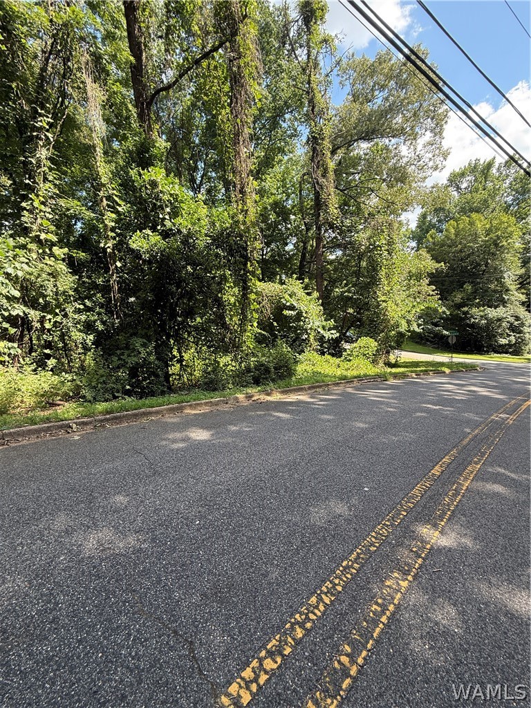 3005 Woodland Road