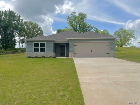 Homes For Sale - 13898 Sir Lancelot Drive<br/> Tuscaloosa, AL 35405