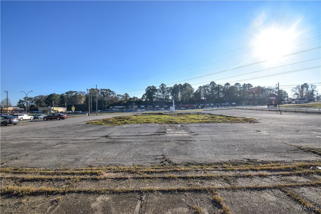 824 McFarland Boulevard