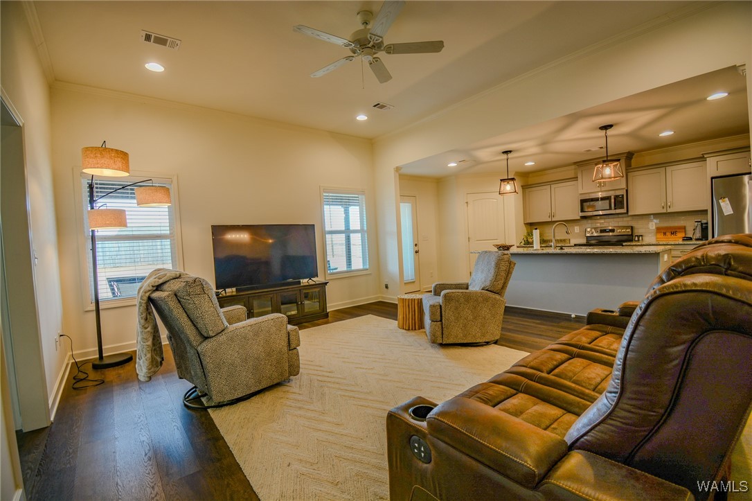 13894 Sullivan Boulevard, North Port, Alabama image 9