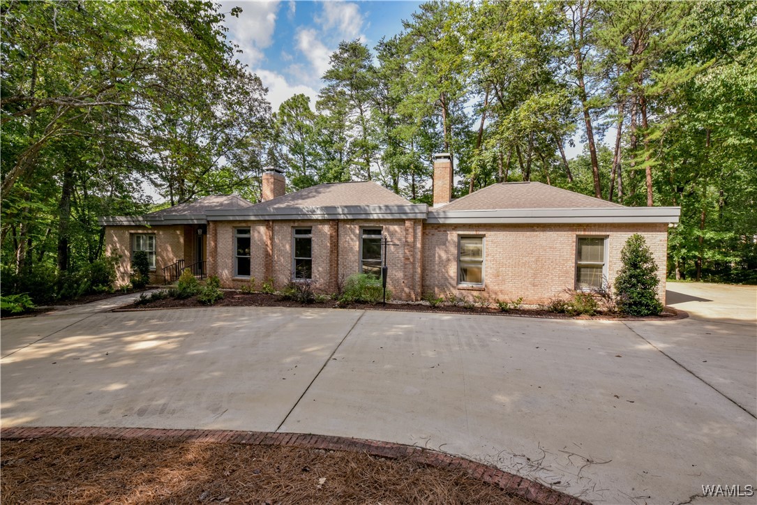 8409 Essex Circle, Tuscaloosa, Alabama image 2