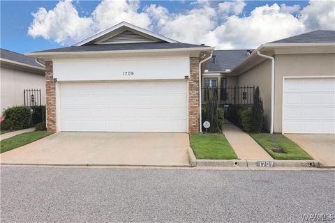 1709 Dauphine Drive Tuscaloosa AL 35406