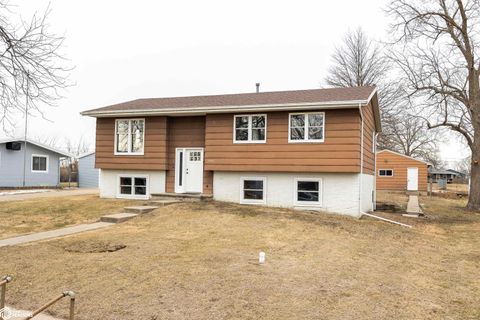 1521 Roland Avenue Chariton IA 50049