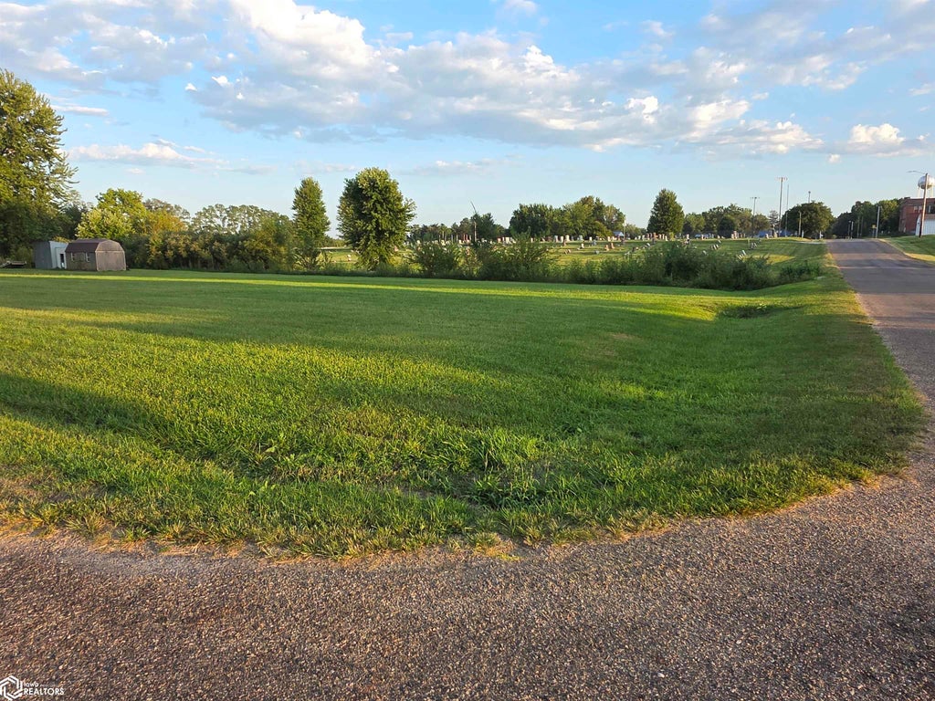 Photo of Washington Street, Batavia, IA 52533 (MLS # 6342415)