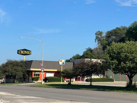 812 4th Avenue S Denison IA 51442