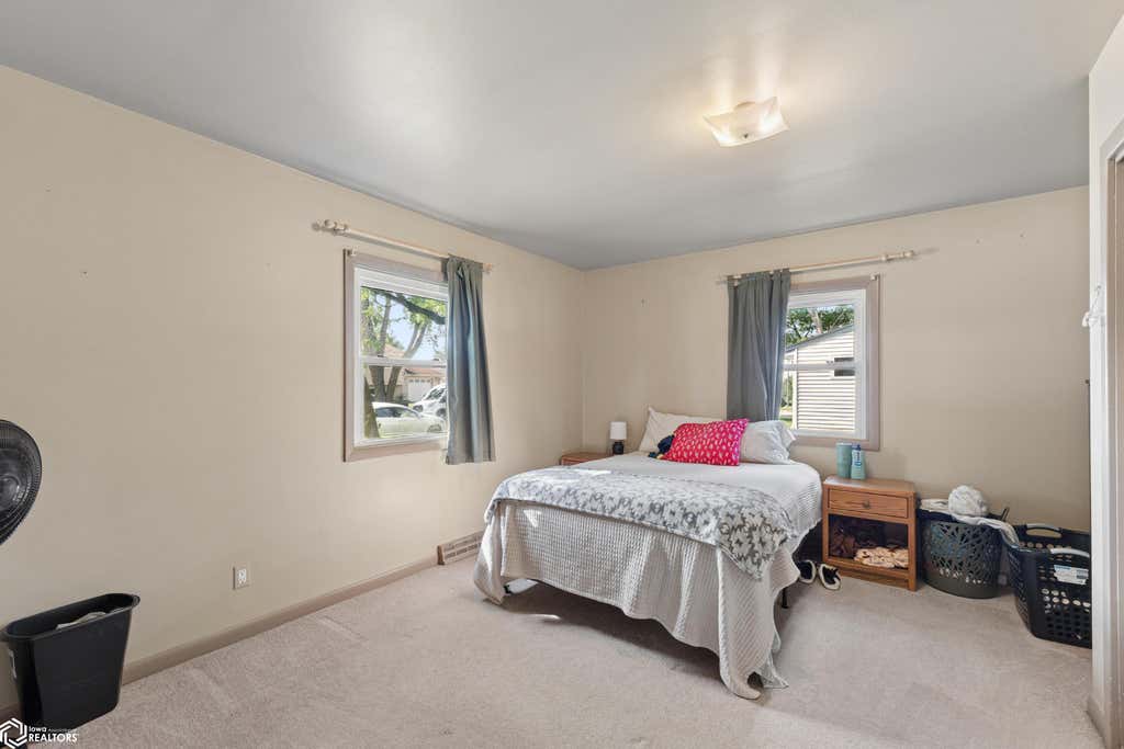 Photo of 812 N 10th Street, Clear Lake, IA 50428 (MLS # 6341347)