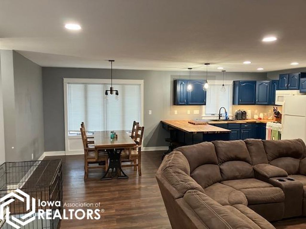 Photo of 405 NW Hayes Street, Greenfield, IA 50849 (MLS # 6335493)