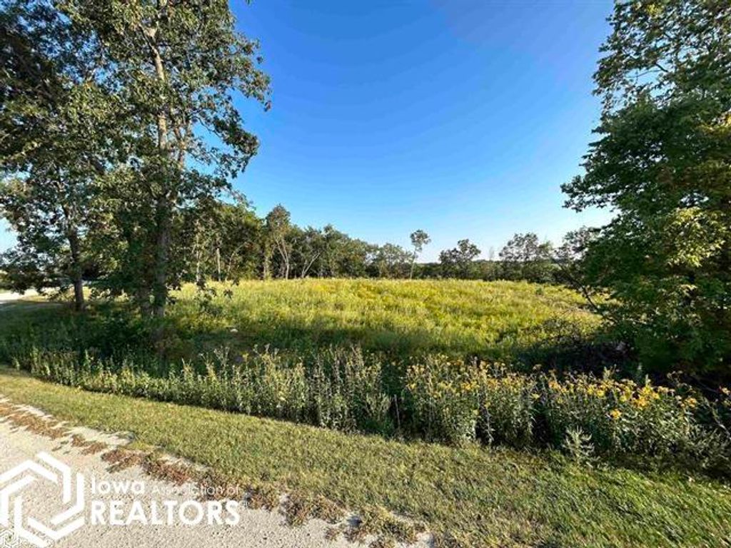 Photo of Creekview Sub Lot 4, Mount Pleasant, IA 52641 (MLS # 6330754)