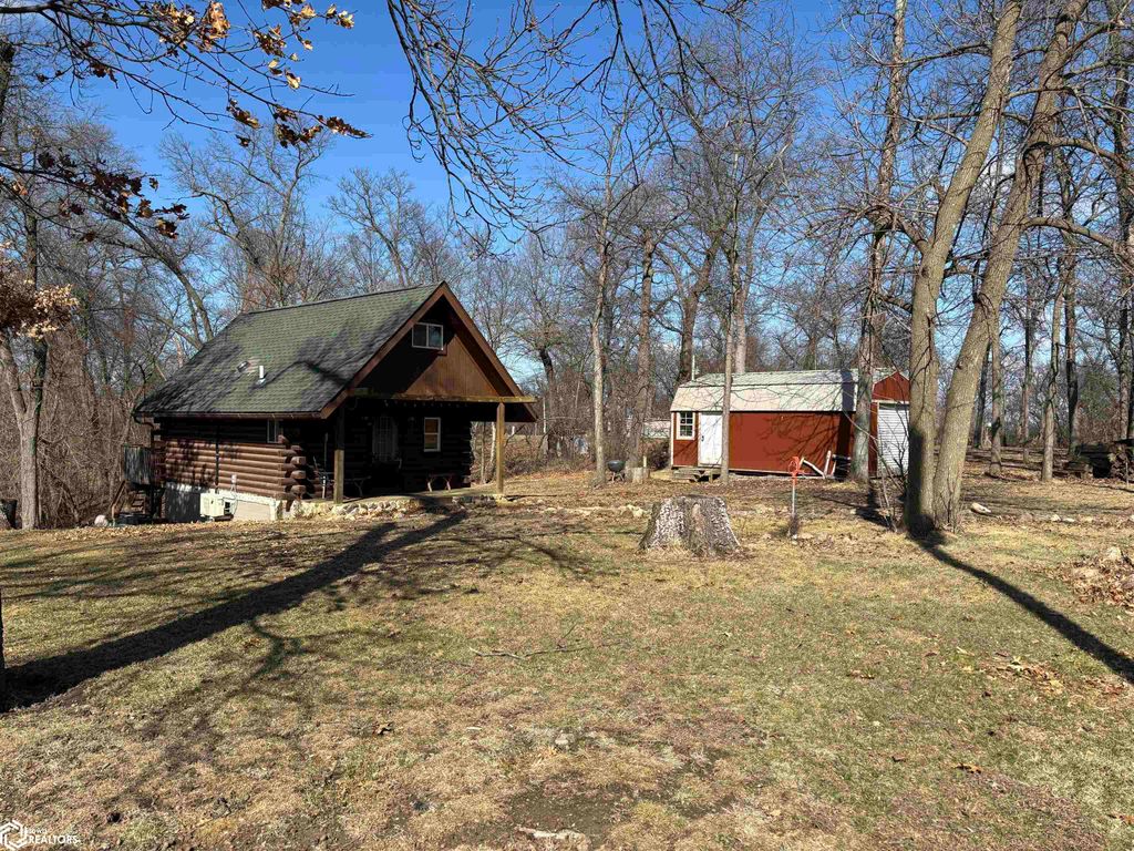 Photo of 4312 Shady Lane Drive, Brooklyn, IA 52211 (MLS # 6336225)