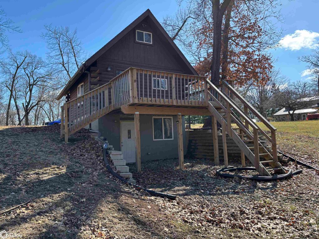 Photo of 4312 Shady Lane Drive, Brooklyn, IA 52211 (MLS # 6336225)