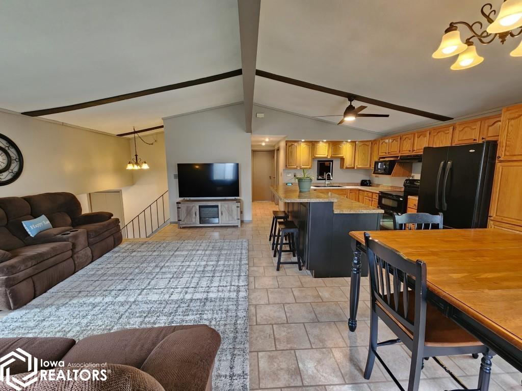 15257 Thoburn Avenue