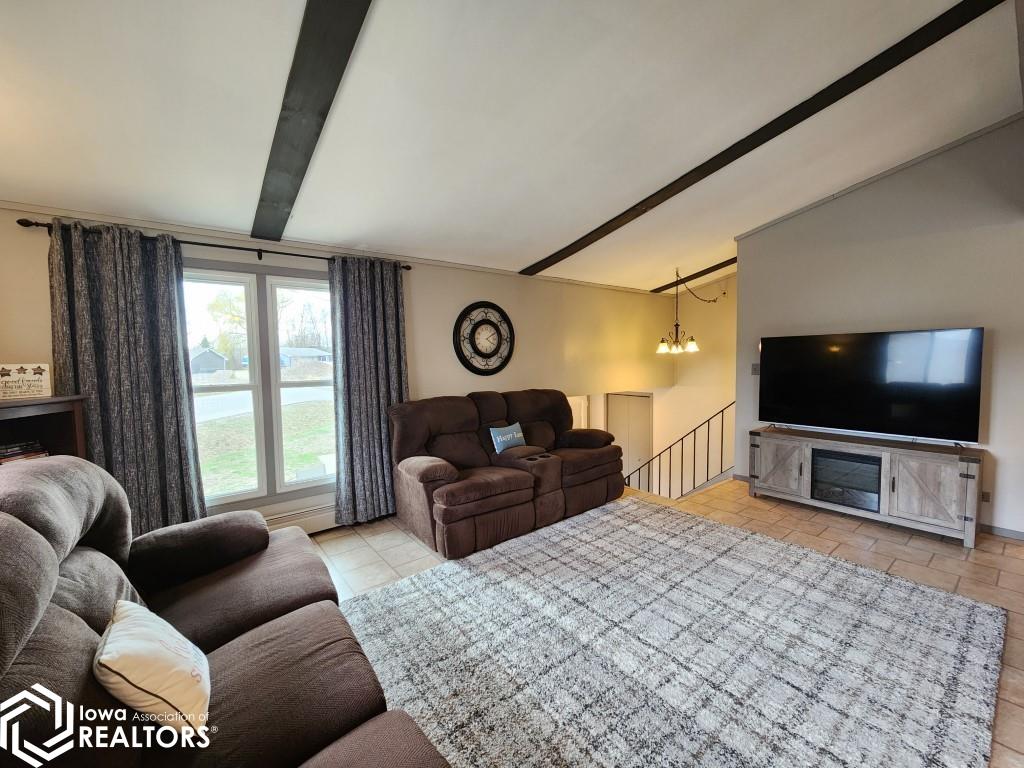 15257 Thoburn Avenue