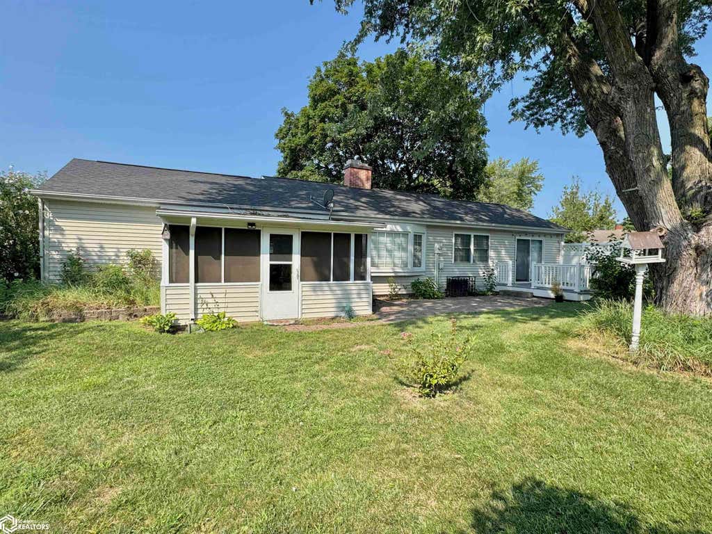 Photo of 905 S Cherry Cir. Cir, Mount Pleasant, IA 52641 (MLS # 6341028)