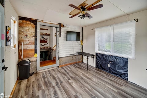 Tiny photo for 1021 1St Avenue, Ackley, IA 50601 (MLS # 6342378)