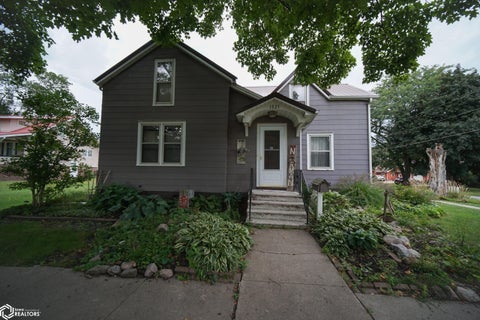 Tiny photo for 1021 1St Avenue, Ackley, IA 50601 (MLS # 6342378)