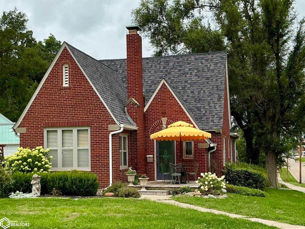 Photo of 401 W Lane Street, Centerville, IA 52544 (MLS # 6341314)