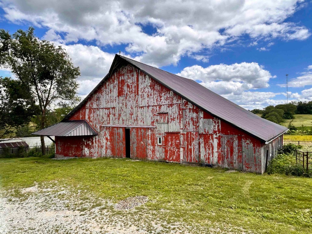 Photo of 22888 Timber Avenue, Bloomfield, IA 52537 (MLS # 6339377)