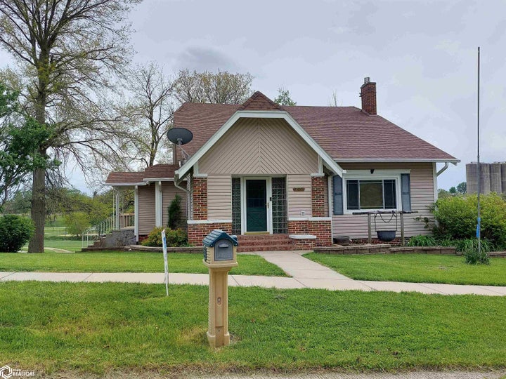 Photo 1 of 73 — 706 Frankfort Street, Stanton, IA 51573