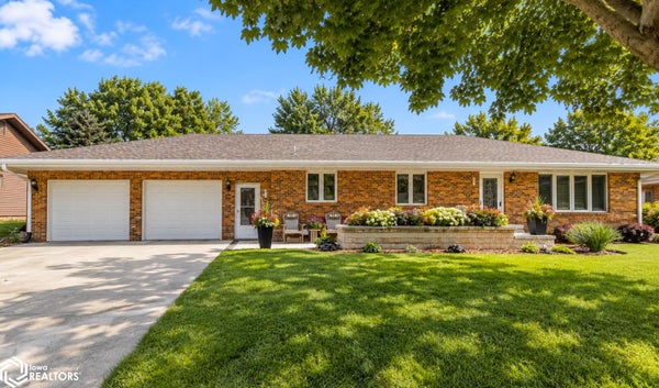 804 3RD AVE SW, WEST BEND, IA 50597 - Image 0ab4a0bca98f58cec9f53c5dead12e2f/1706883683