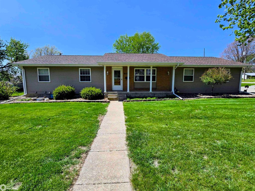 Photo of 902 N Mulberry Street, Creston, IA 50801 (MLS # 6337530)