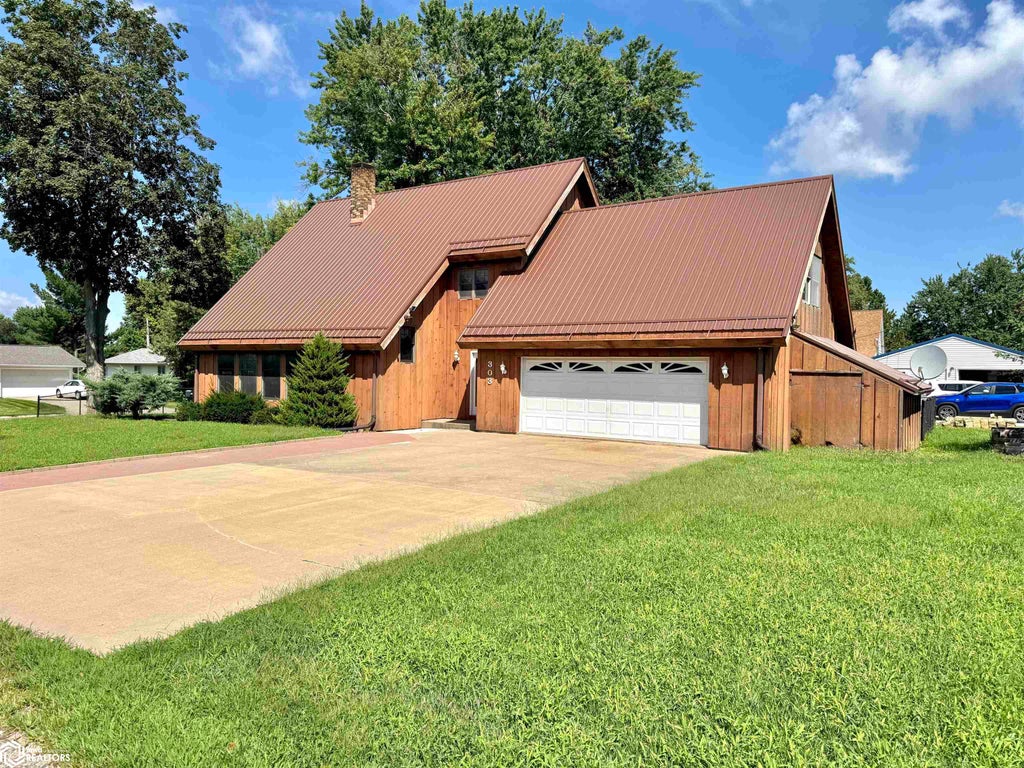 Photo of 303 E Mc Kinley St. ST, Mount Pleasant, IA 52641 (MLS # 6341703)