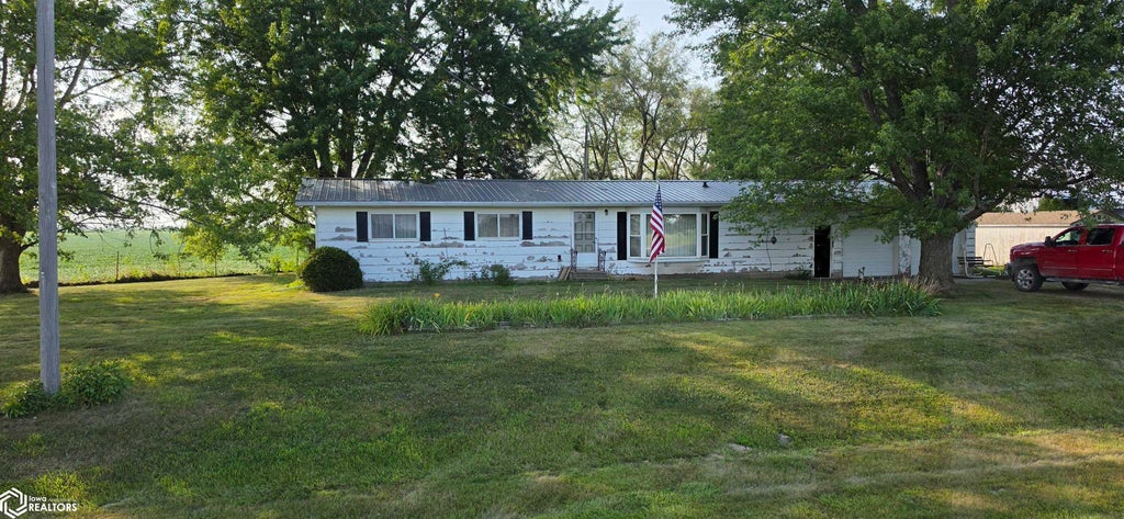 Photo of 2432 Douds Rd RD, Fairfield, IA 52567 (MLS # 6341366)