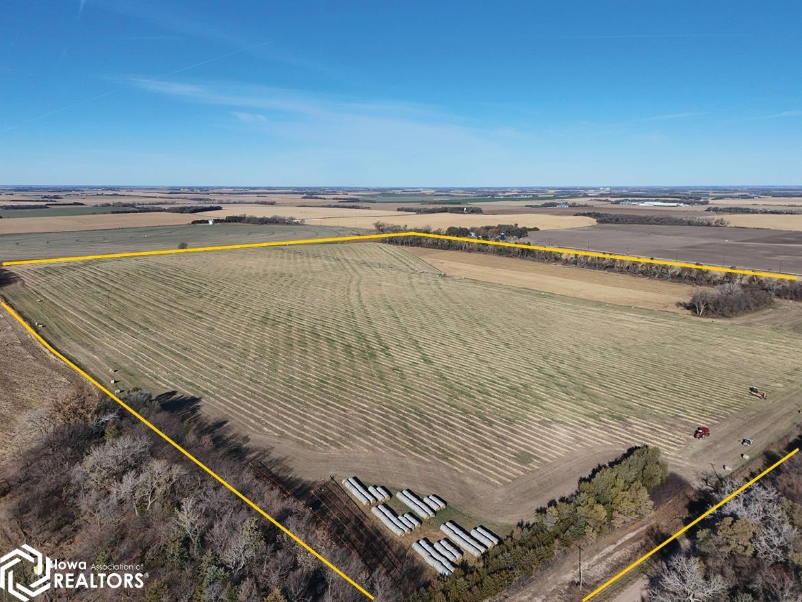 857th Rd. at 520th Ave.