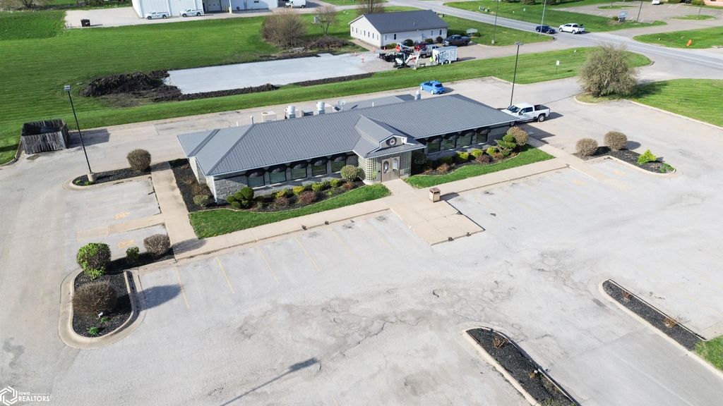 Photo of 112 W Division Street, West Burlington, IA 52655 (MLS # 6336323)