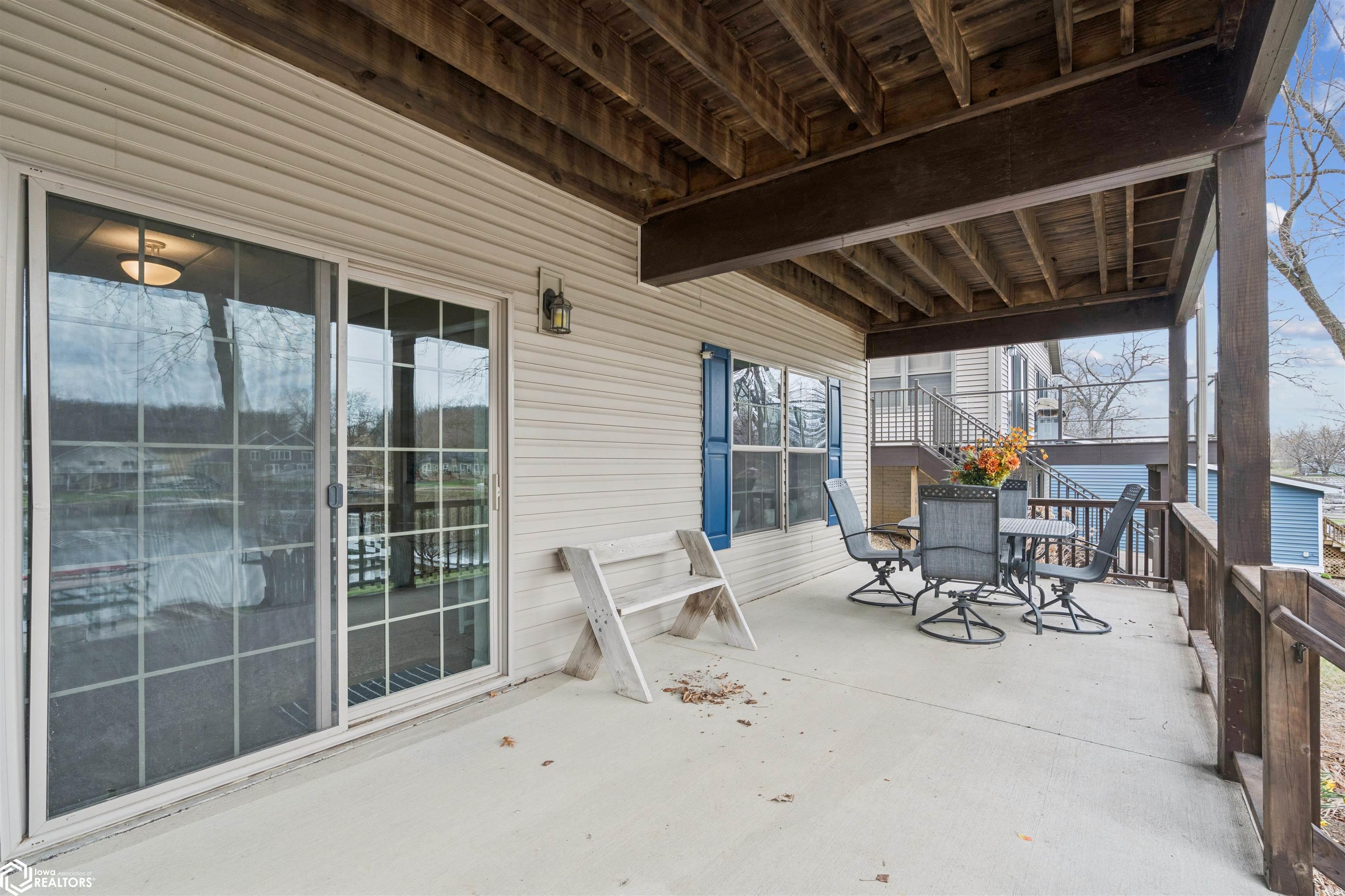206 Horseshoe Drive