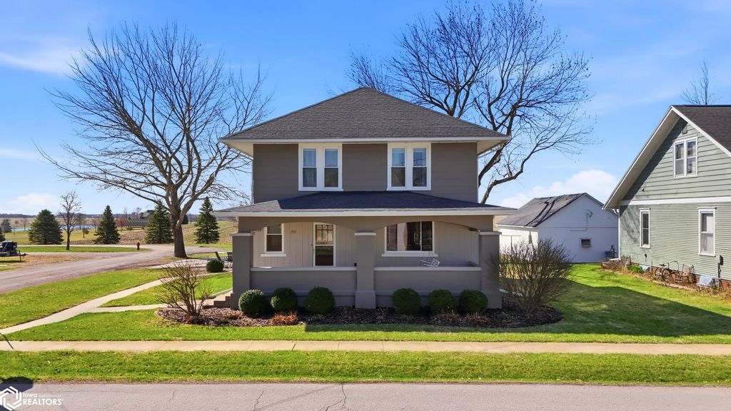 Photo of 315 E Main, Wayland, IA 52654 (MLS # 6336863)