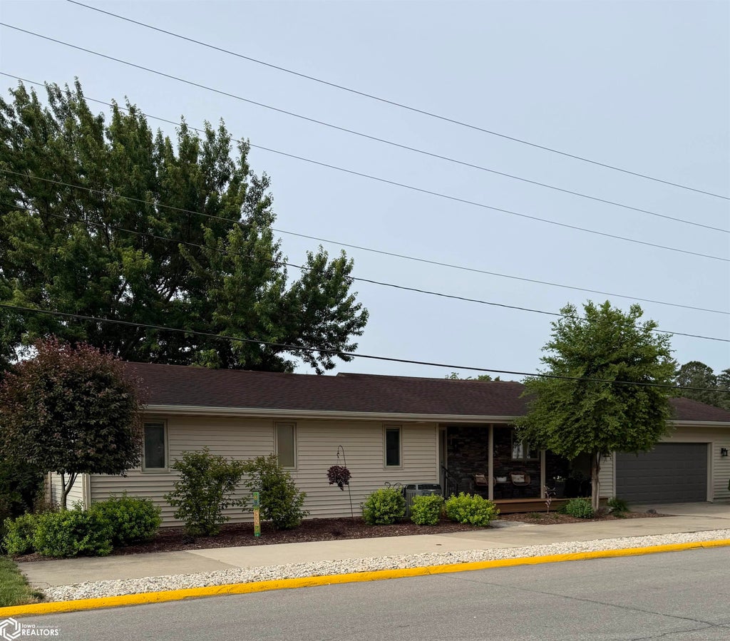 Photo of 1117 Union, Iowa Falls, IA 50126 (MLS # 6339325)