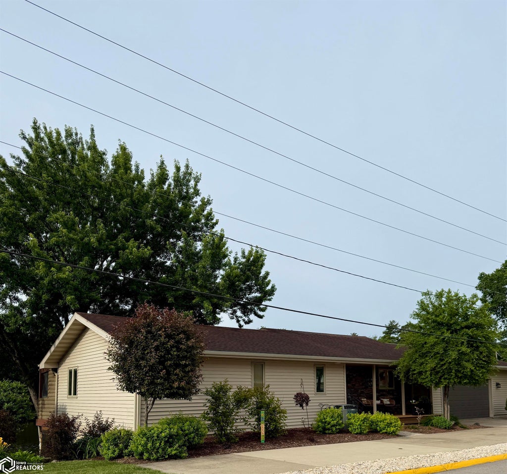 Photo of 1117 Union, Iowa Falls, IA 50126 (MLS # 6339325)