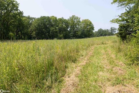 Tiny photo for TBD Pin Oaks Lane, Mount Pleasant, IA 52641 (MLS # 6330698)