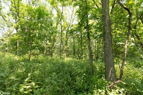 Tiny photo for TBD Pin Oaks Lane, Mount Pleasant, IA 52641 (MLS # 6330698)